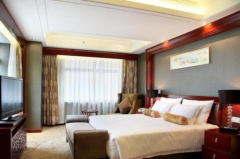 Changsha Sun Shine Hotel Buitenkant foto